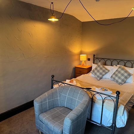 The Black Swan Hotel Leyburn Ngoại thất bức ảnh